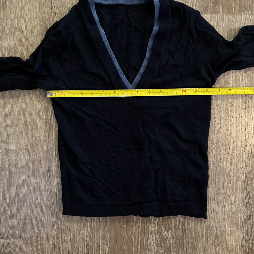 Veronica Beard Avory V-Neck Sweater - Picture 8 of 9